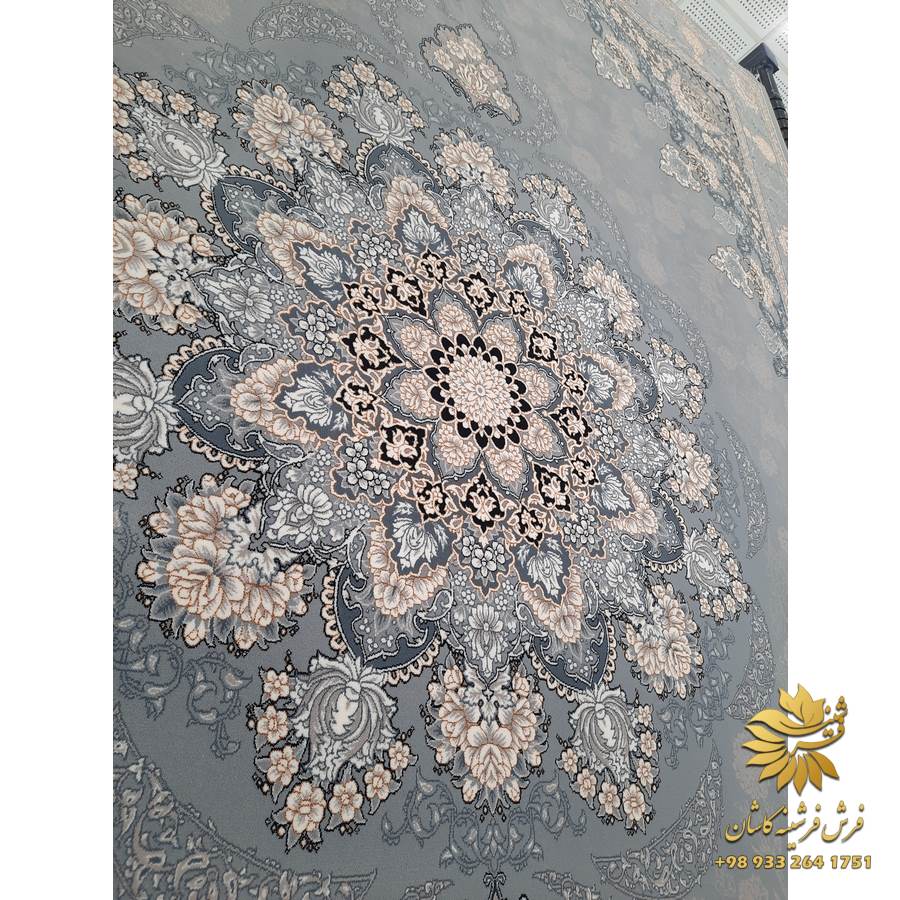 فرش طلایی