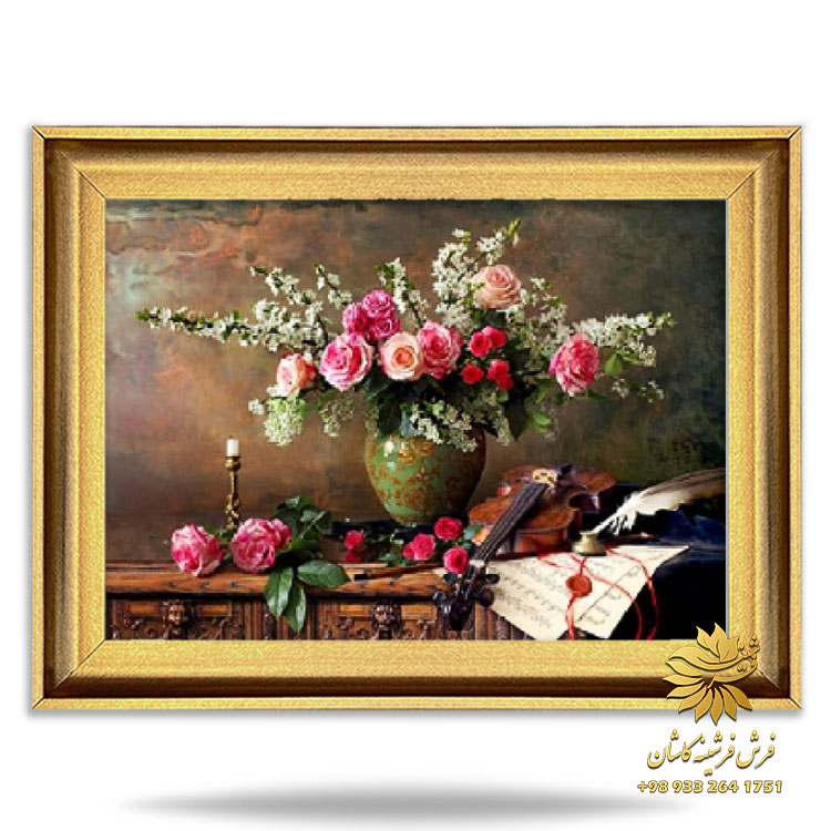 تابلو با قاب طلایی