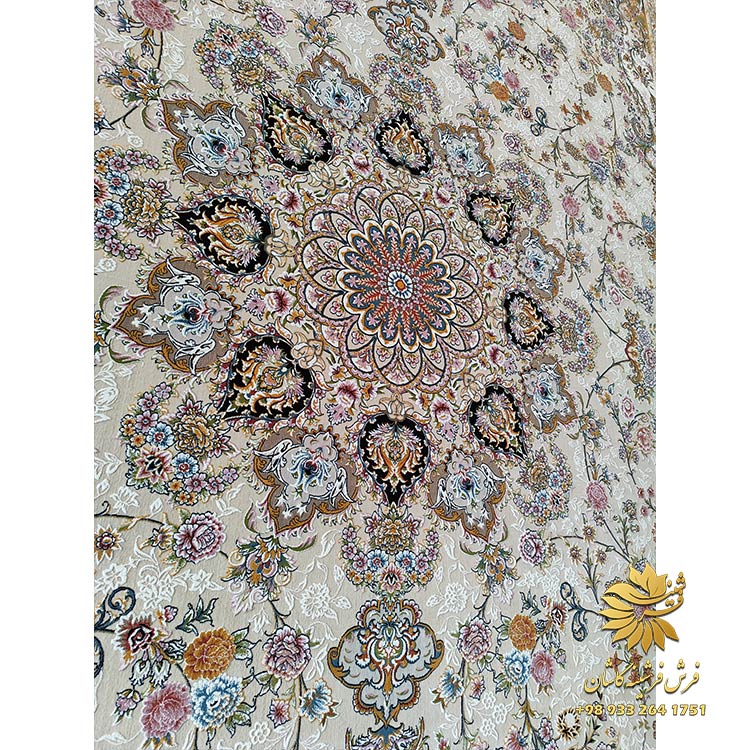 فرش کرم 1200 شانه