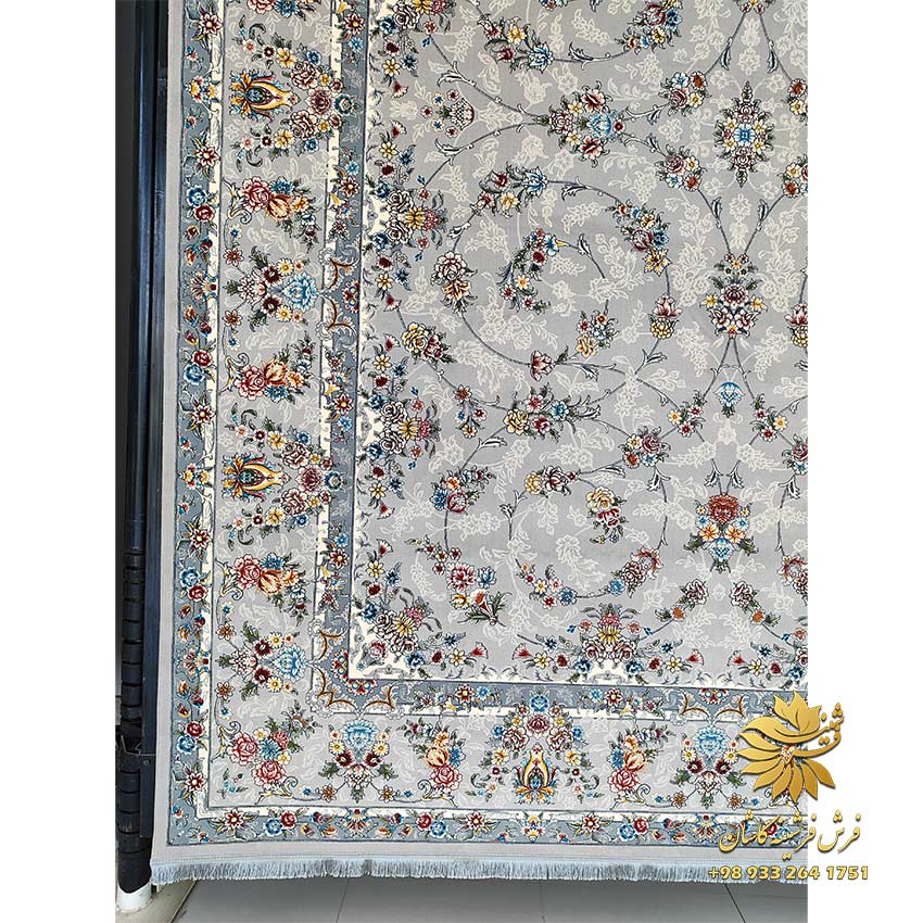 فرش نقره ای افشان
