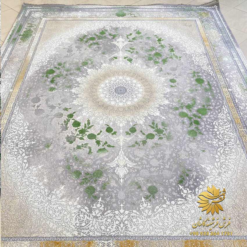 فرش سبز و نارنجی