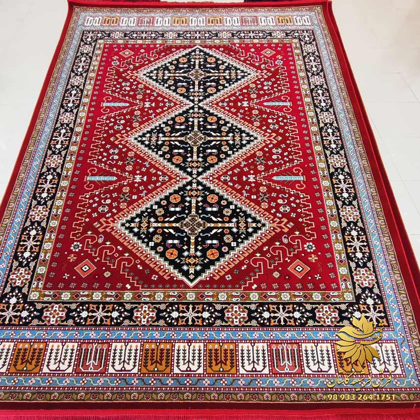 فرش ترکمنی قرمز