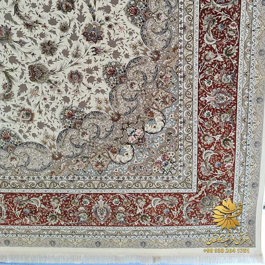 فرش کرم نارنجی