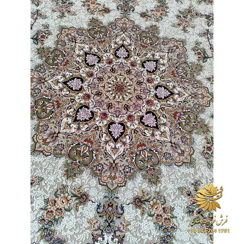 فرش نقره ای جواهر