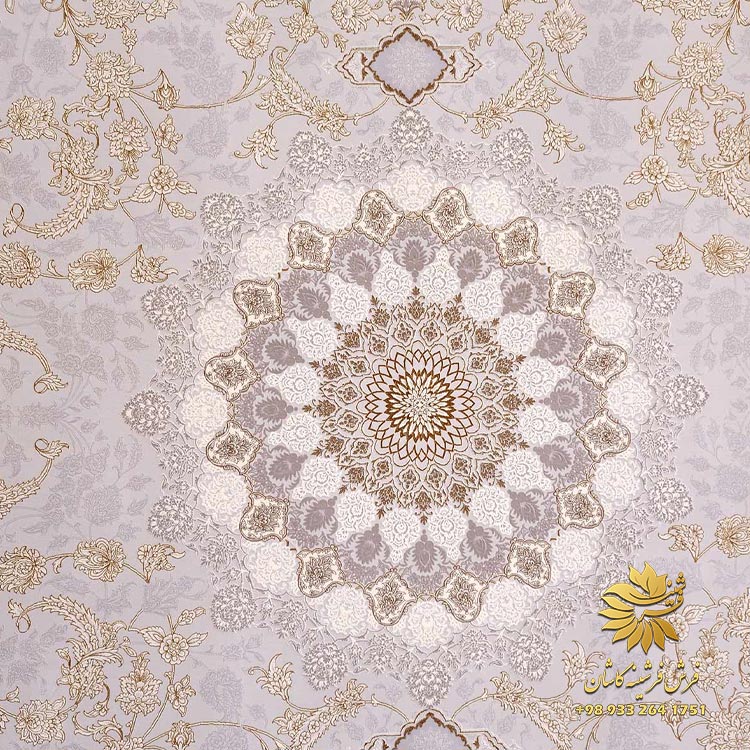 فرش کرم طلایی