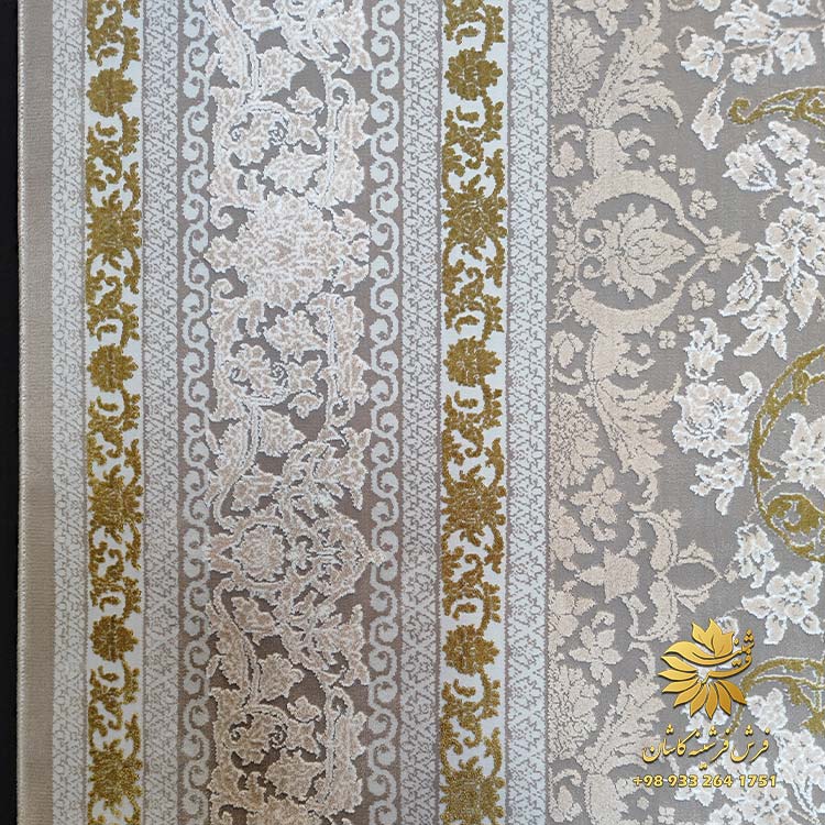 فرش حاشیه طلایی