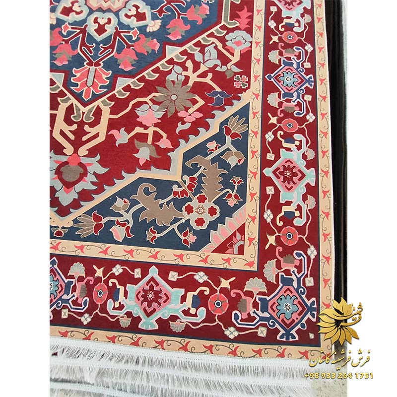 فرشینه قرمز آبی