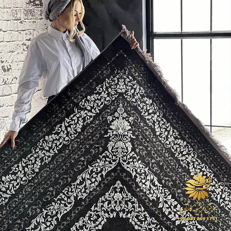 فرش کرم زغالی
