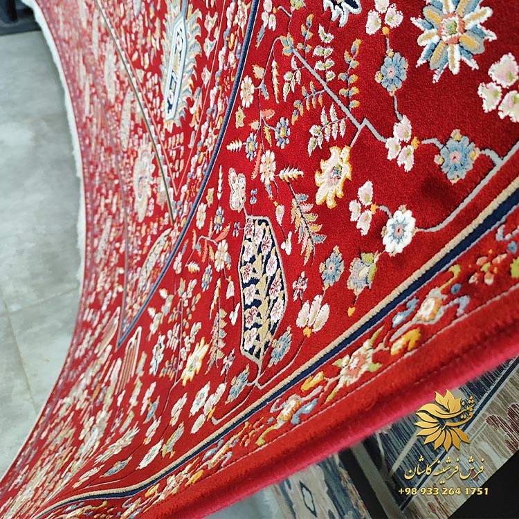 فرش سرو لاکی